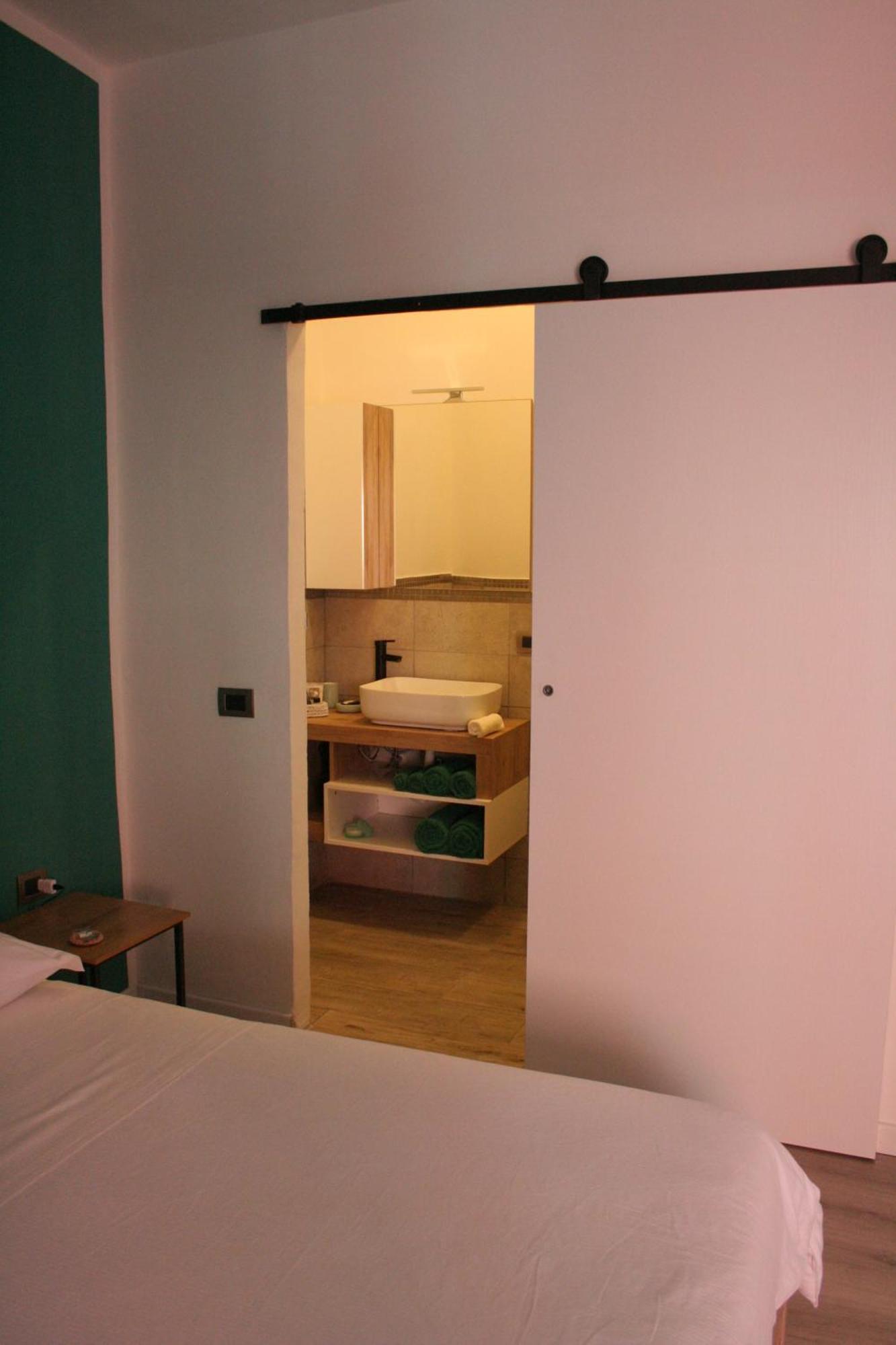 Bella Mbriana Bed & Breakfast เนเปิลส์ ภายนอก รูปภาพ