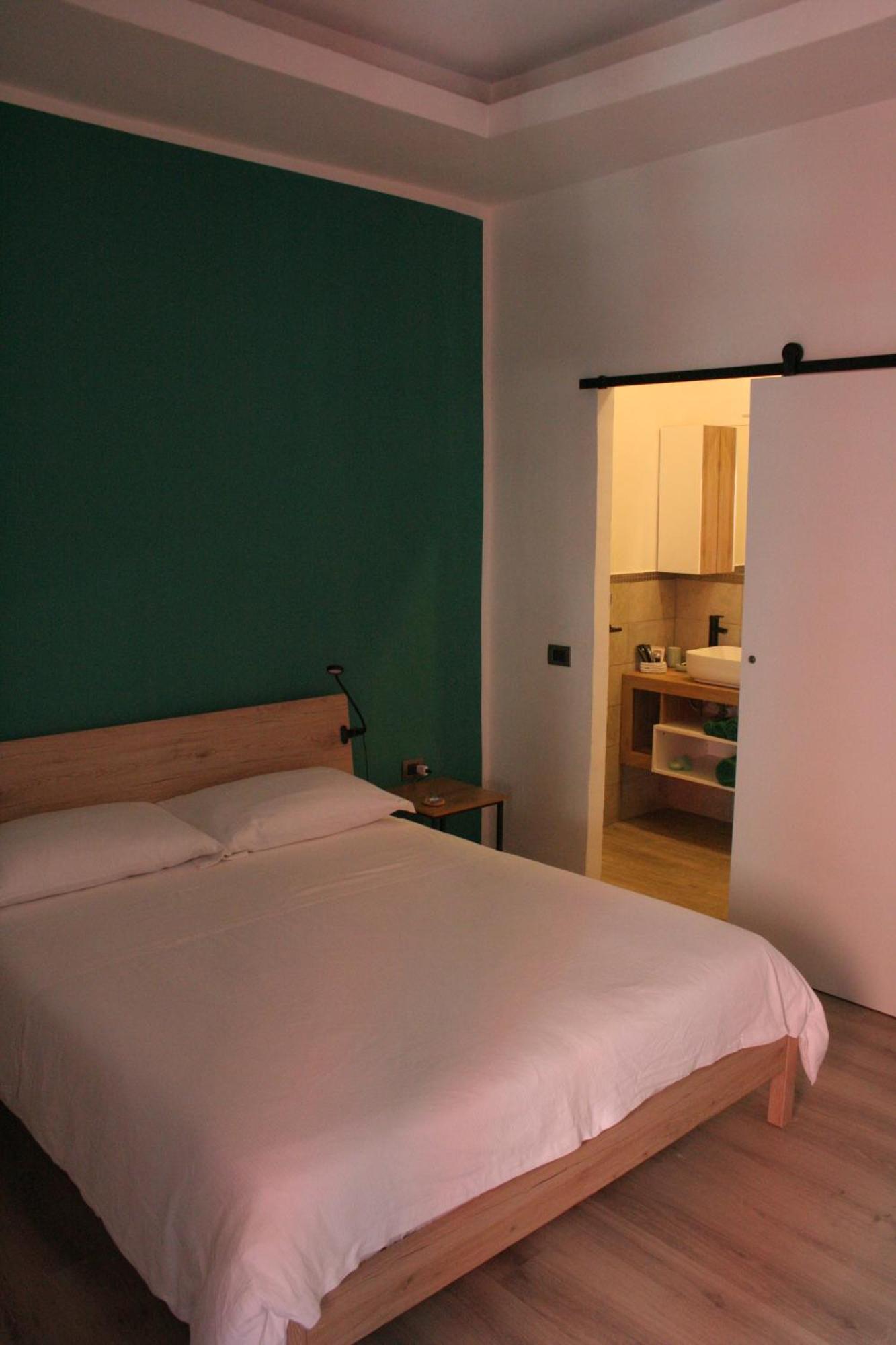 Bella Mbriana Bed & Breakfast เนเปิลส์ ภายนอก รูปภาพ
